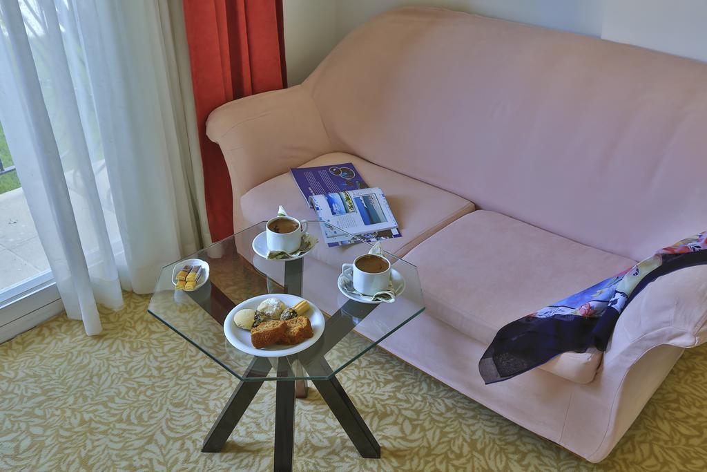 Kiraz Butik Hotel Alaçatı Pokoj fotografie